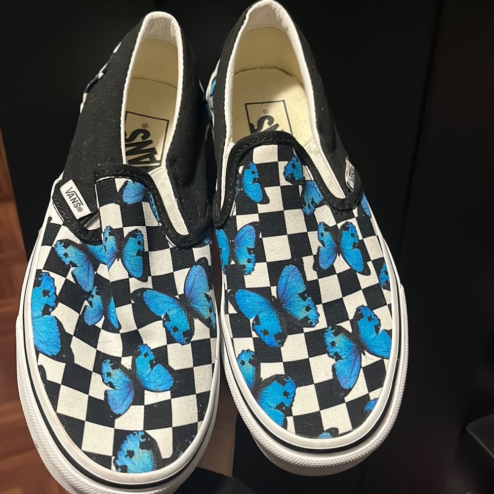 Butterfly vans